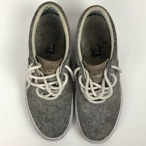 Mens Grey Sperries Size 9